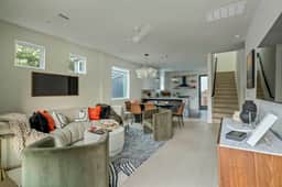 Bach & Bubbly House