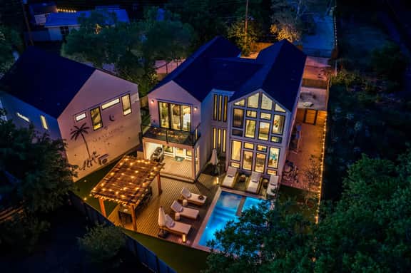 V2 - M Vernon Villa